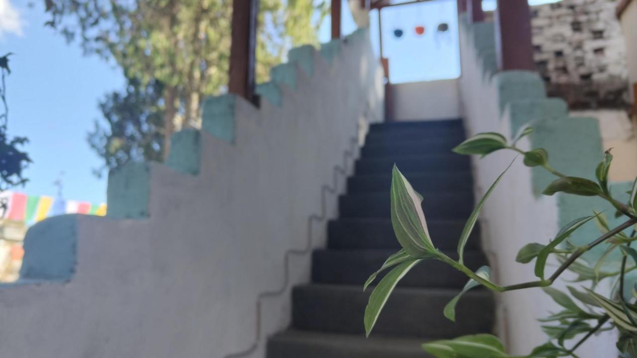Tenzo Homestay Bomdila Extérieur photo